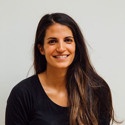 María T.